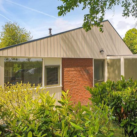 Stunning home in Warmenhuizen with WiFi&3 Bedrooms Schoorldam Buitenkant foto